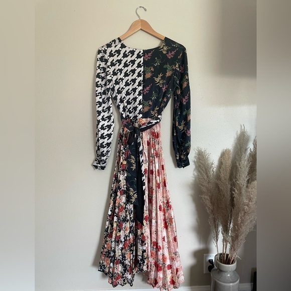 Delfi Collective | Anthropologie Camille Patchwork Floral Print Dress - Picture 4 of 14